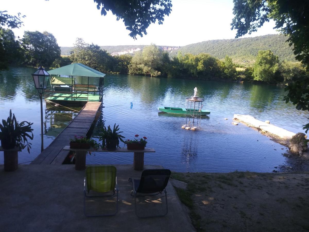 Ribarska Vila Donje Lohovo Bagian luar foto