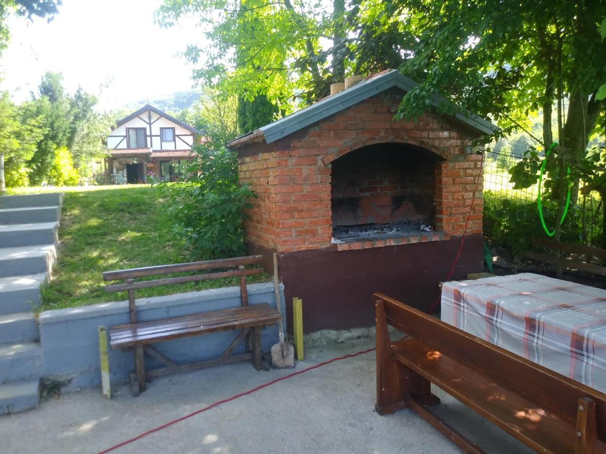 Ribarska Vila Donje Lohovo Bagian luar foto